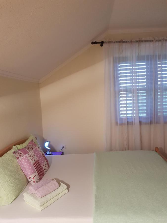 Guest House Ruza Korenica Ngoại thất bức ảnh